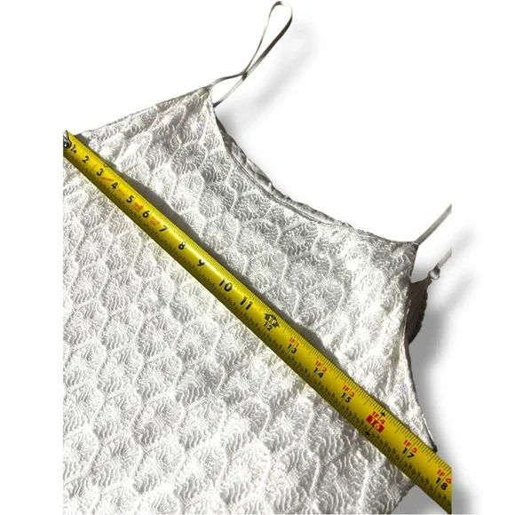 Anthropologie NEW Chic Asymmetrical White Lace Fully Lined Sleeveless Maxi Dress - Picture 11 of 16